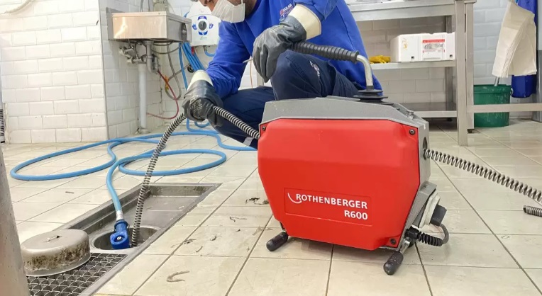 Kağithane Tesisatci Gider Mutfak Açmak 